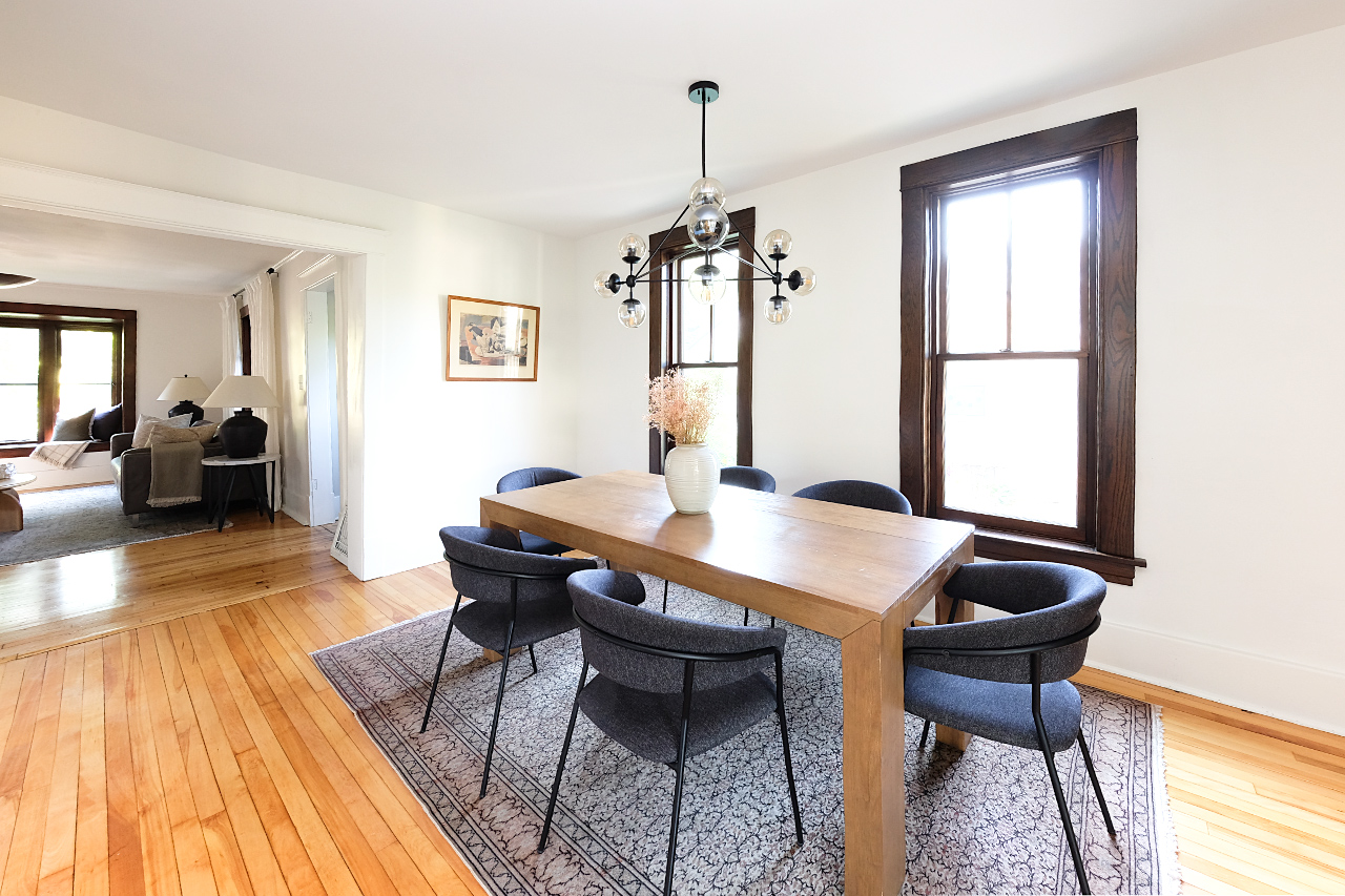 1-dining-ready-for-web